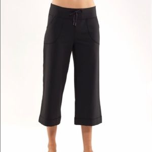 Lululemon Still Crop Pant